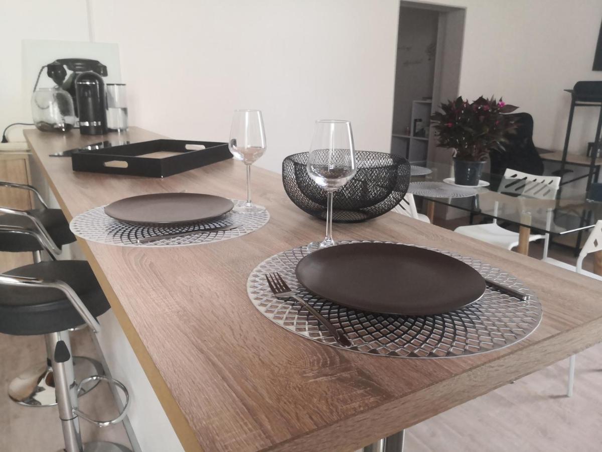 Chez Alex Et Sophie Villa Louzac-Saint-Andre Ngoại thất bức ảnh