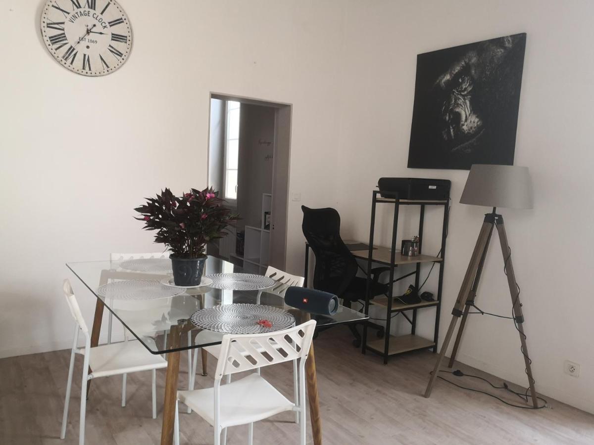 Chez Alex Et Sophie Villa Louzac-Saint-Andre Ngoại thất bức ảnh